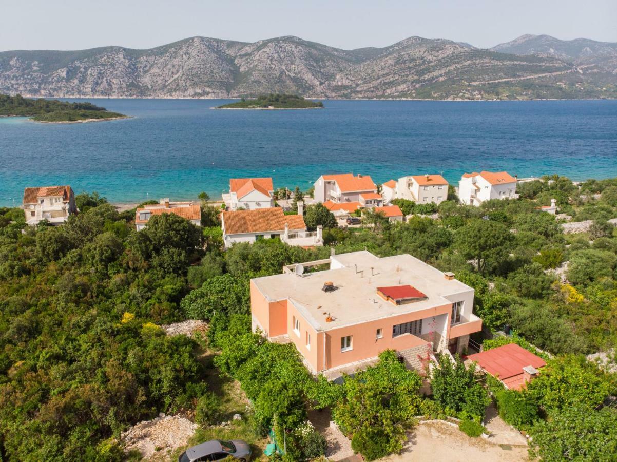 Apartment Slavka Račišće Eksteriør billede