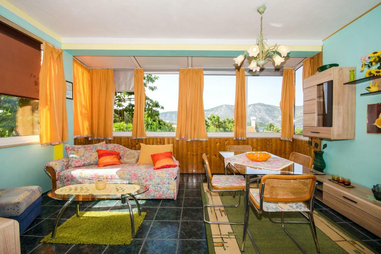 Apartment Slavka Račišće Eksteriør billede